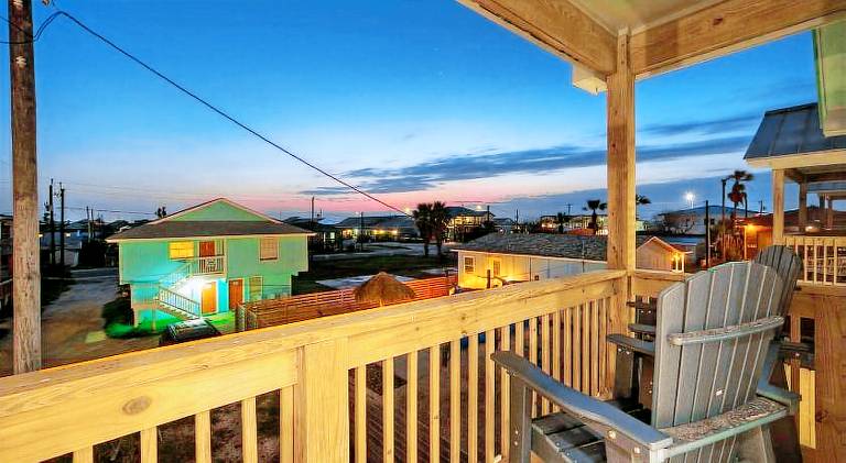 Vacation home with pool & BBQ — photo 5