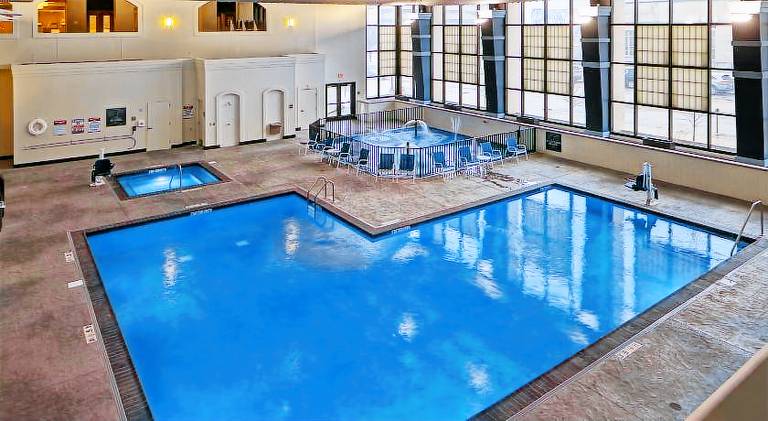 Four Points by Sheraton Peoria — photo 3