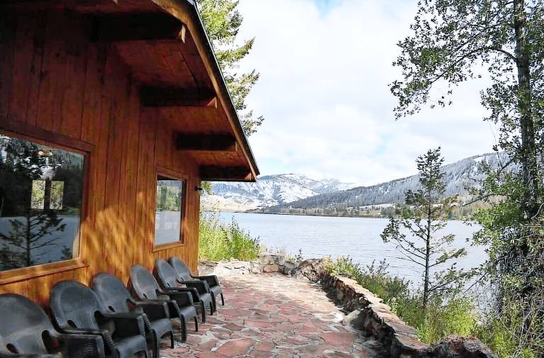 Cabin Kelly