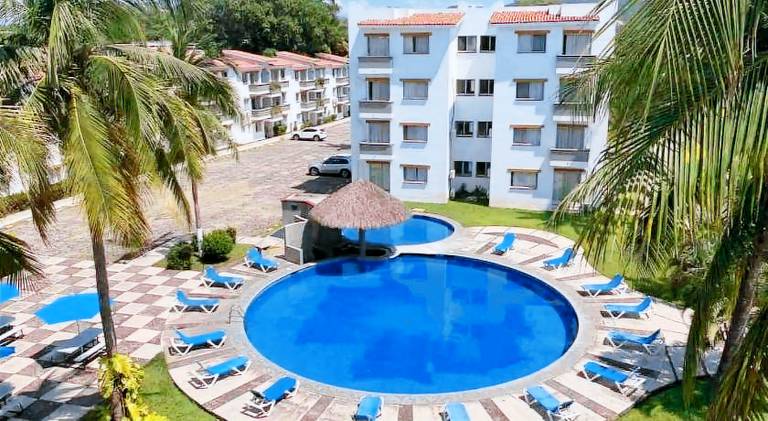 Apartment with pool | Close to the beach | Pets allowed — photo 2