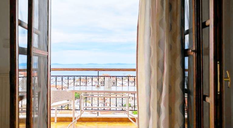 Rental apartment with terrace | Perfect for remote work — photo 4