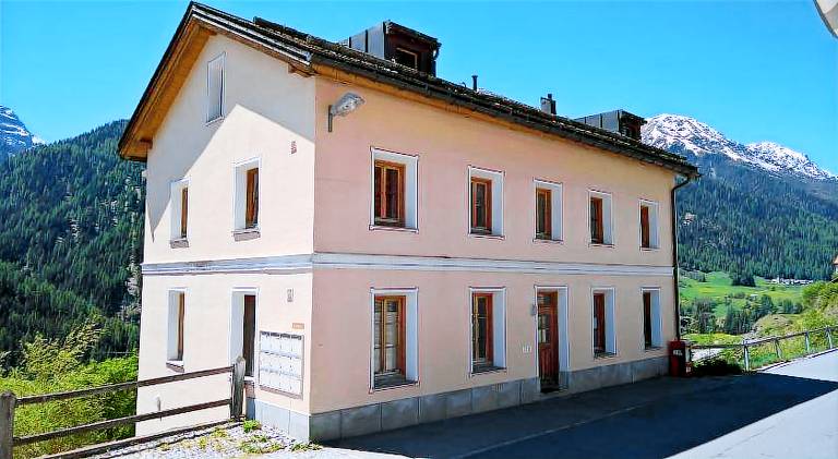 Bed & Breakfast  Ardez