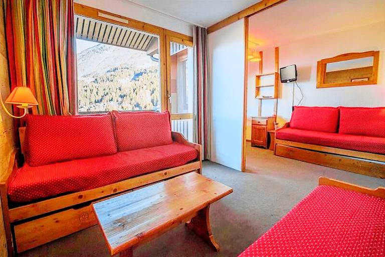 Apartment with 1 room for 4 persons — photo 2