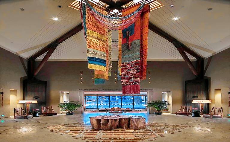 Hilton Jiuzhaigou Resort — photo 3