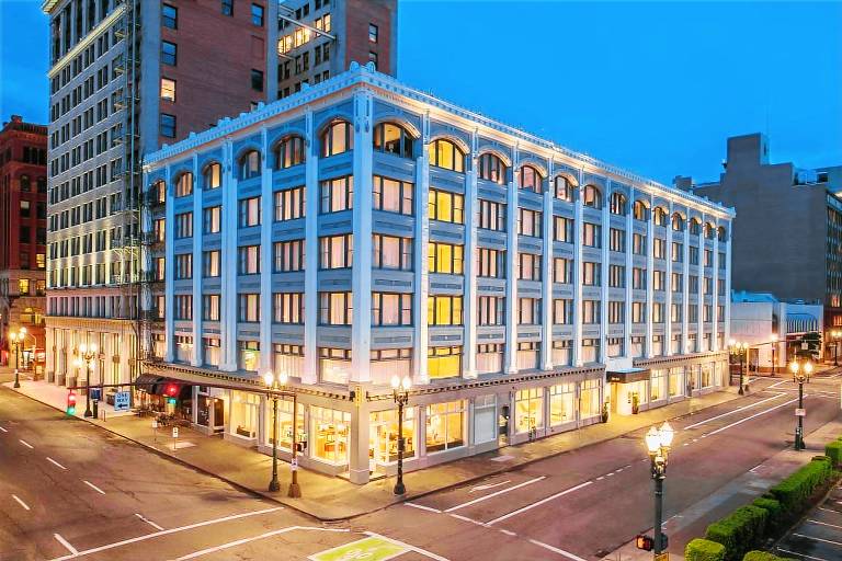 Hi-Lo Hotel, Autograph Collection in Portland, OR