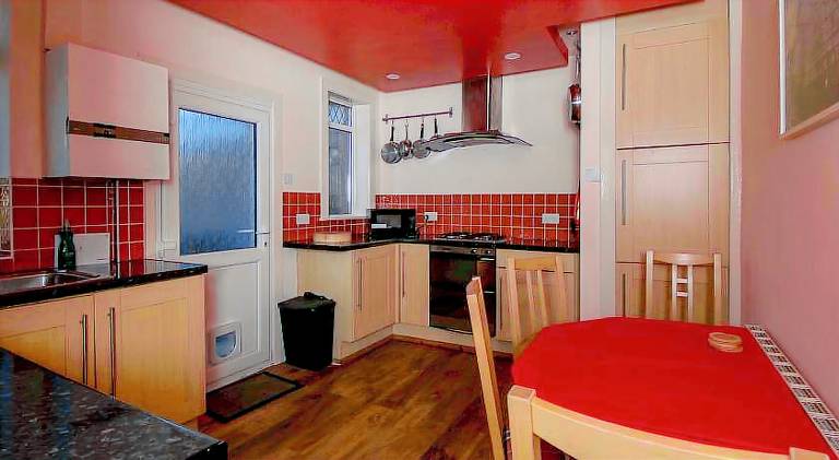 Rental apartment with 2 rooms for 6 persons — photo 3