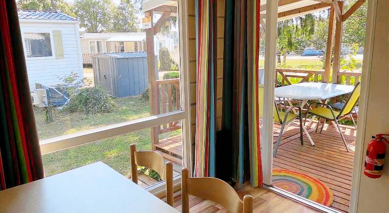 Vacation home with pool — photo 4