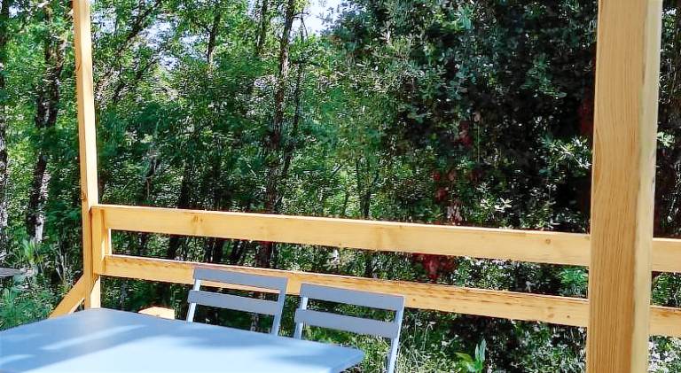 House with barbecue & patio — photo 4