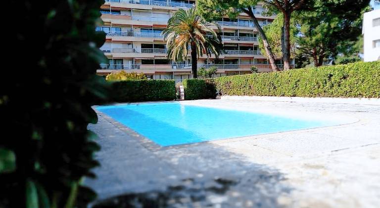 Beautiful apartment with pool | Pet-friendly — photo 2