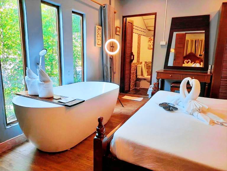 Villa  Surat Thani