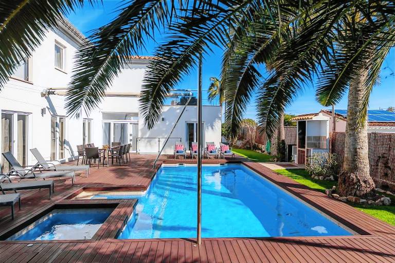 Villa 'Amarador' with Private Pool, Wi-Fi and Air Conditioning — photo 2