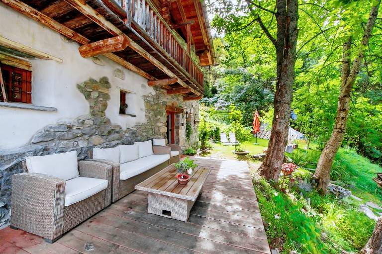 Chalet 'Le Du Coq Rouge' with Mountain View, Private Garden and Wi-Fi — photo 3