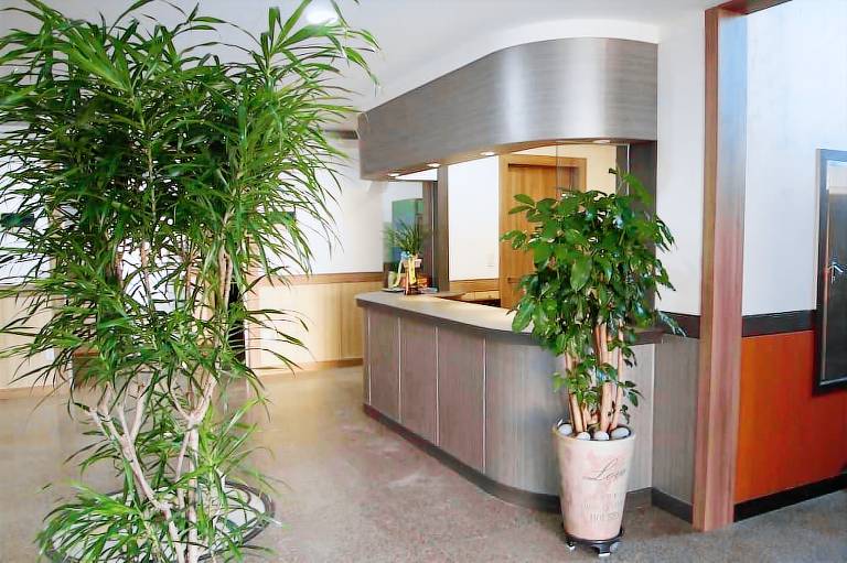 Traum Hotel & Condo