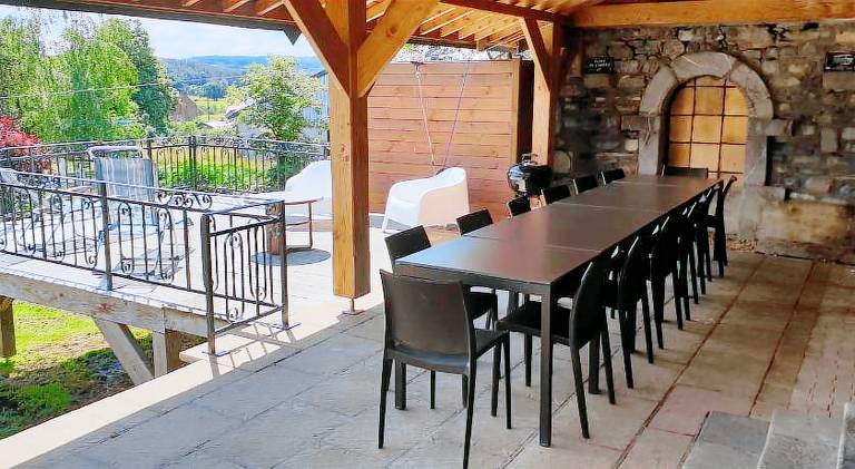 Spacious vacation home | Pets allowed — photo 3