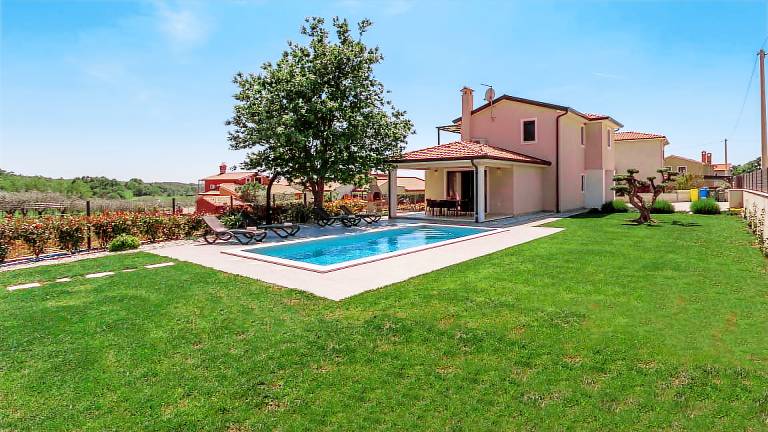 Ferienhaus in Montižana, Flengi für max. 6 Personen, Ferienhaus in Montižana, Flengi für max. 6 Personen,