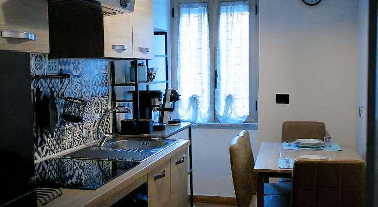 Apartment with 1 room for 5 persons — photo 4