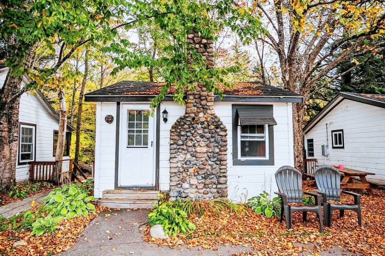 Cabin Lincoln
