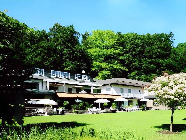 Romantik Waldhotel Mangold in Bergisch Gladbach
