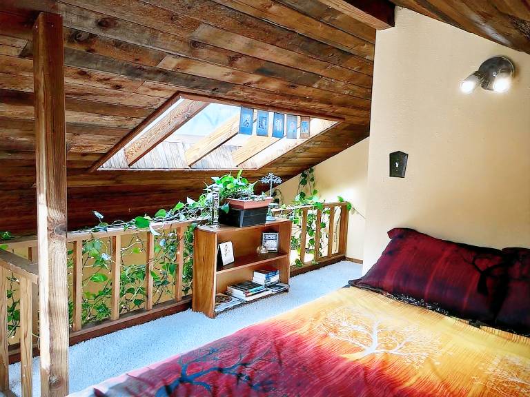 Lodge Eugene
