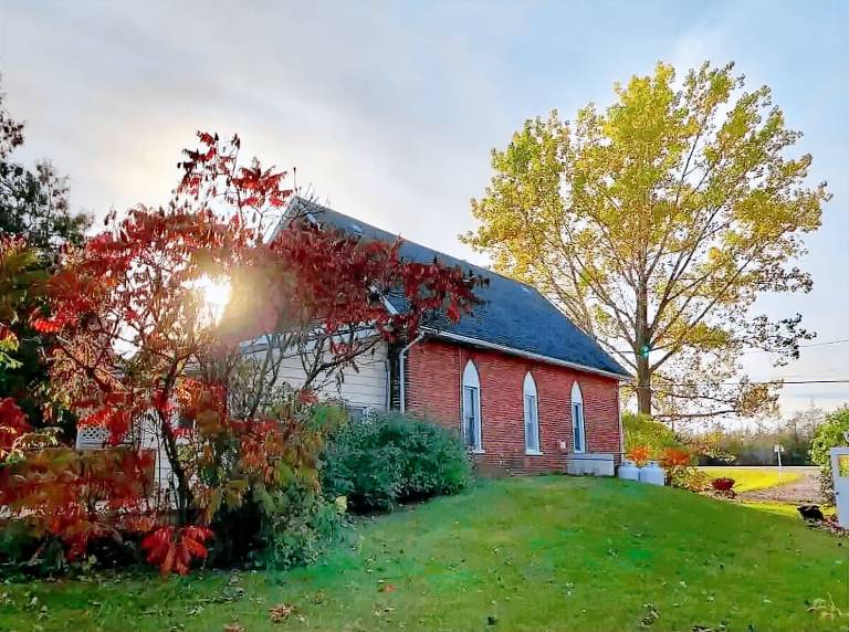 House  Picton