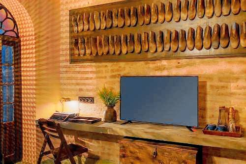 Bed and breakfast  Uttarpara Kotrung