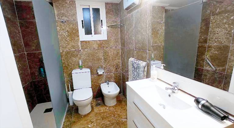 Rental apartment with 3 rooms for 4 persons — photo 2