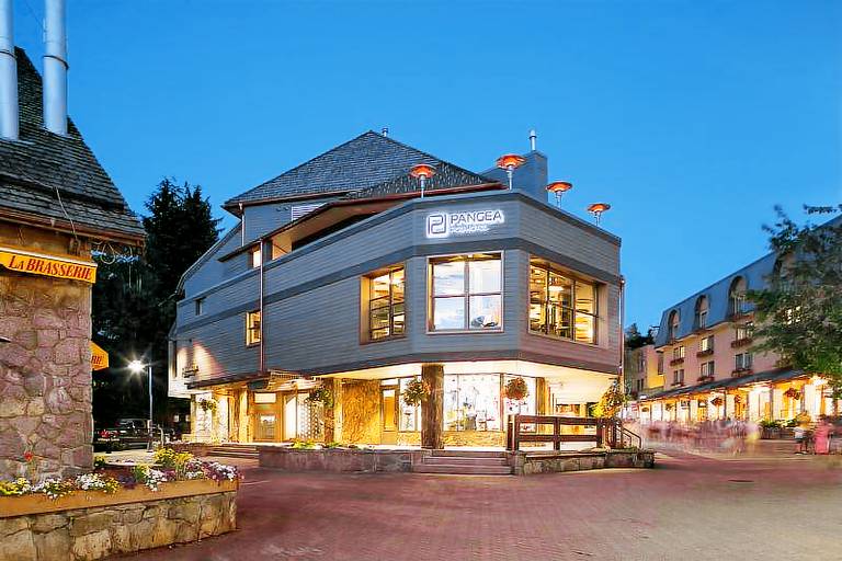 Hostel Whistler