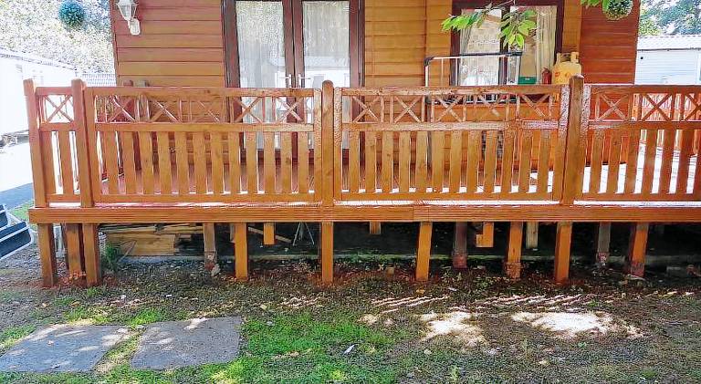 Lodge with pool & yard | Pets are welcome in Blackpool