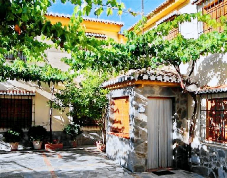 Casa Cenes de la Vega
