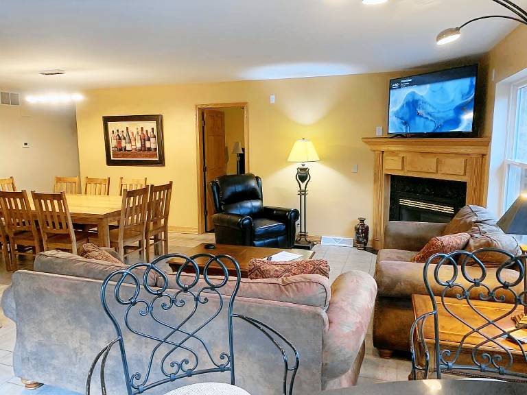 Villa Ellicottville