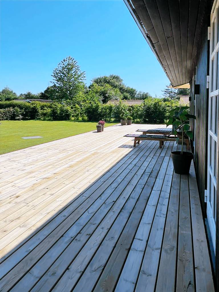 Family-friendly wonderful house with terrace, barbecue & jacuzzi | Close to the beach | Pet-friendly — photo 2