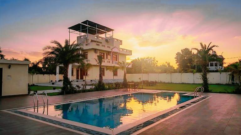 Farm with garden, private pool & patio | Water view in Jamwa Ramgarh