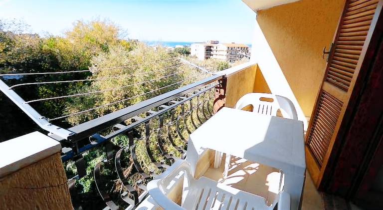 Rental apartment with patio | Dogs allowed — photo 3