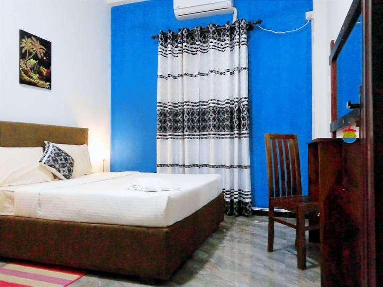 Vacation home with 3 rooms for 4 persons in Unawatuna