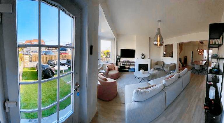Vacation home with barbeque & patio | Suitable for remote work — photo 3