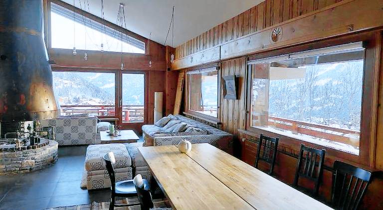 Apartment with 5 rooms for 12 persons in Bagnes