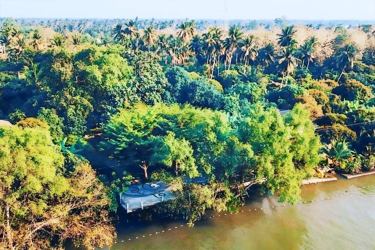 River CoCo Resort in Ban Chang