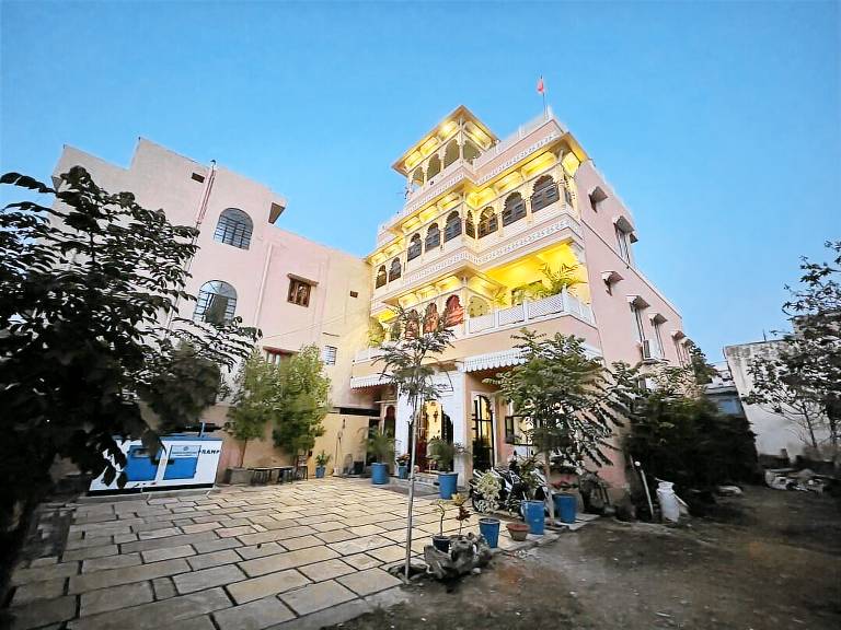 PETAL OF MEWAR - A Luxury Boutique Hotel — photo 3