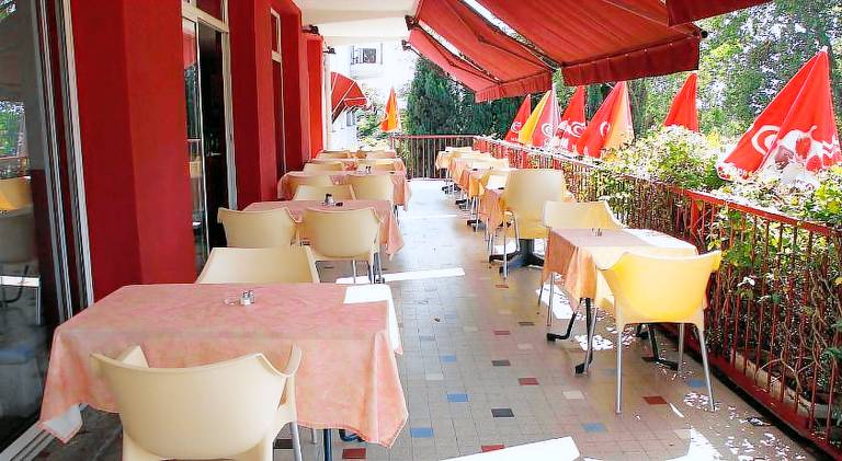 Logis Hotels - Hotel et Restaurant Le Relais des Garrigues — photo 3