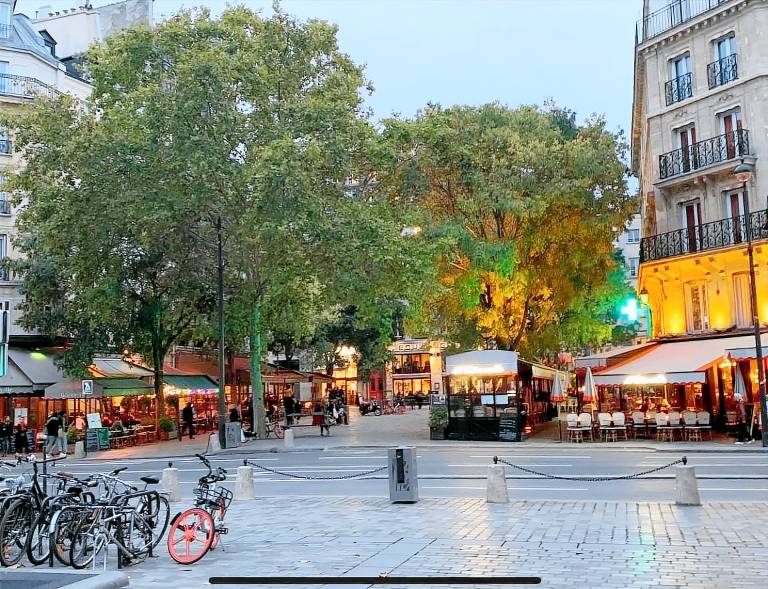 Vacation home | Near Notre-Dame de Paris | Pets are welcome — photo 5