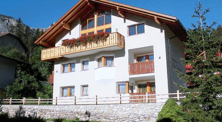 Appartamento con servizi da hotel  La Villa