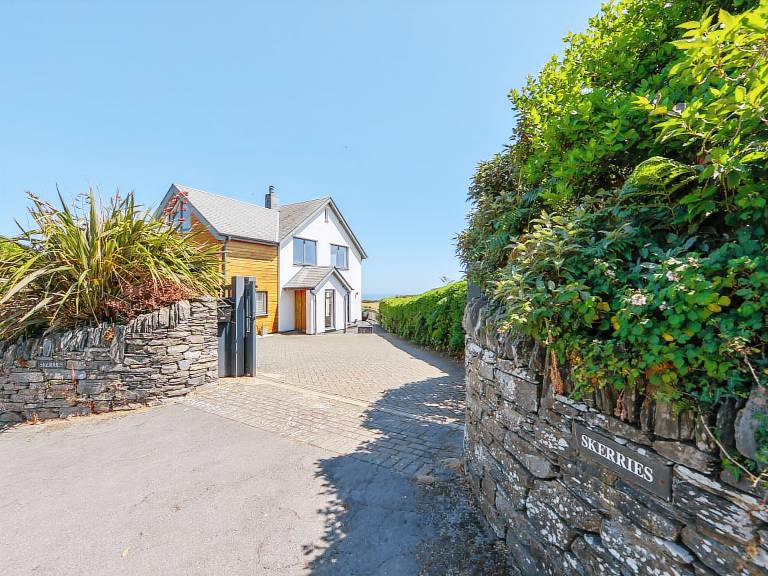 Cottage  Strete