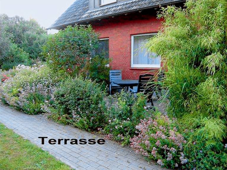 Rental apartment with garden, patio & barbeque | Sea view — photo 5