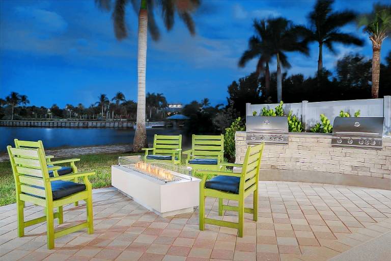 Hampton Inn and Suites by Hilton Naples South — photo 4