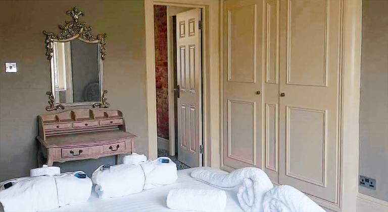 Bed and breakfast  London