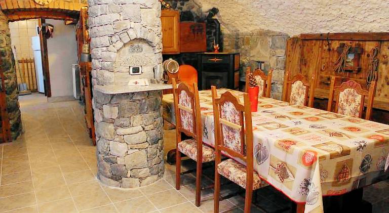 Rental apartment with yard in Saint-Vincent
