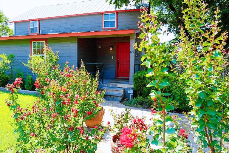 House Bastrop