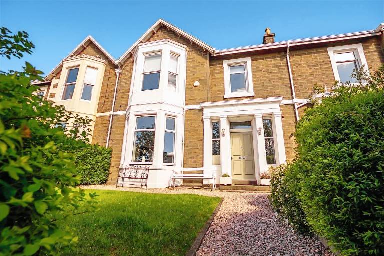 Villa Broughty Ferry