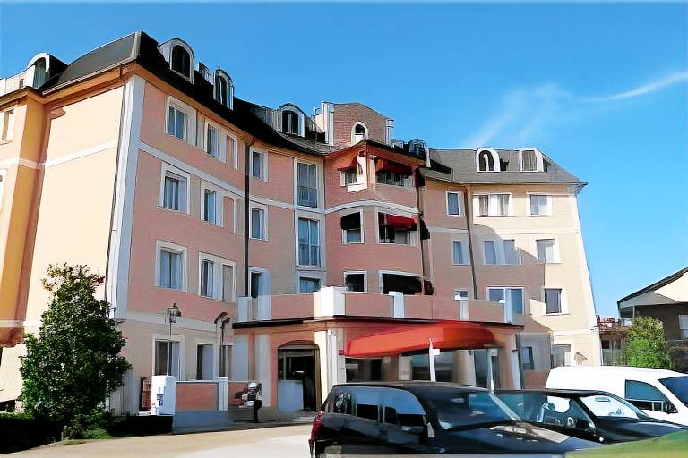 Green Hotel