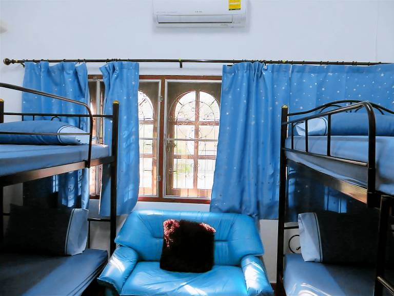 La Maison Verte Hostel